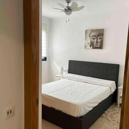 Amazing With Direct Access To The Beach! Hébergement de vacances Dénia