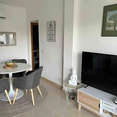 Amazing With Direct Access To The Beach! *