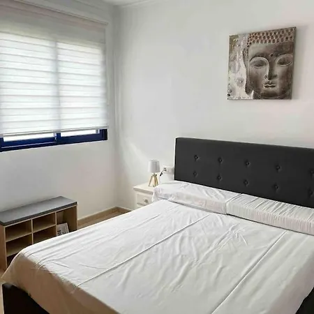 Hébergement de vacances Amazing With Direct Access To The Beach! Dénia